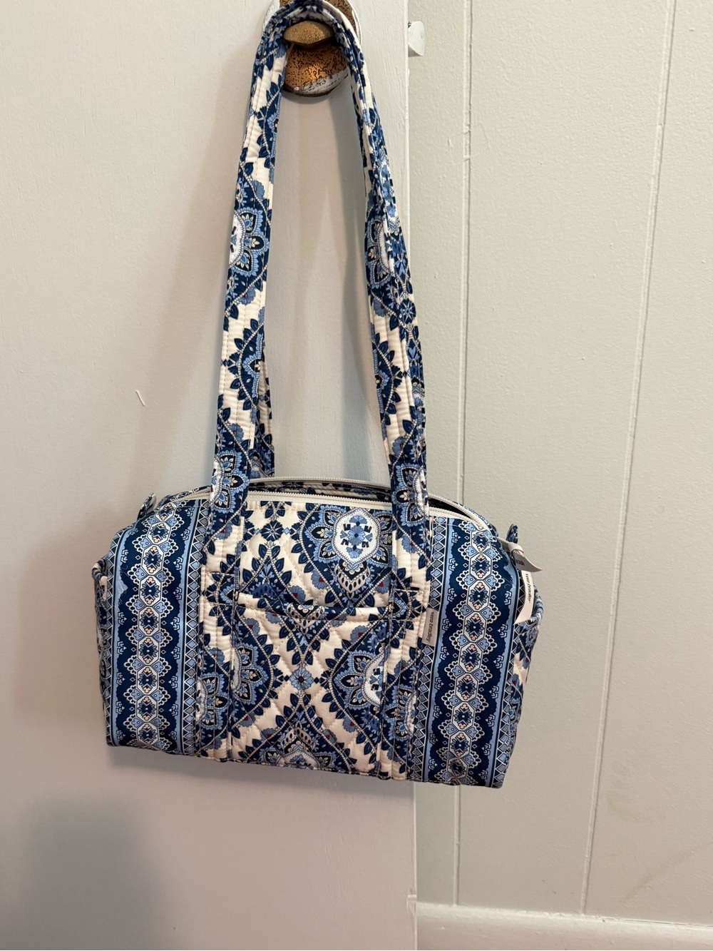 Vera Bradley original 100 bag - Picture 2 of 4